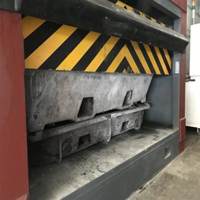 Stroj za obradu aluminijske troske